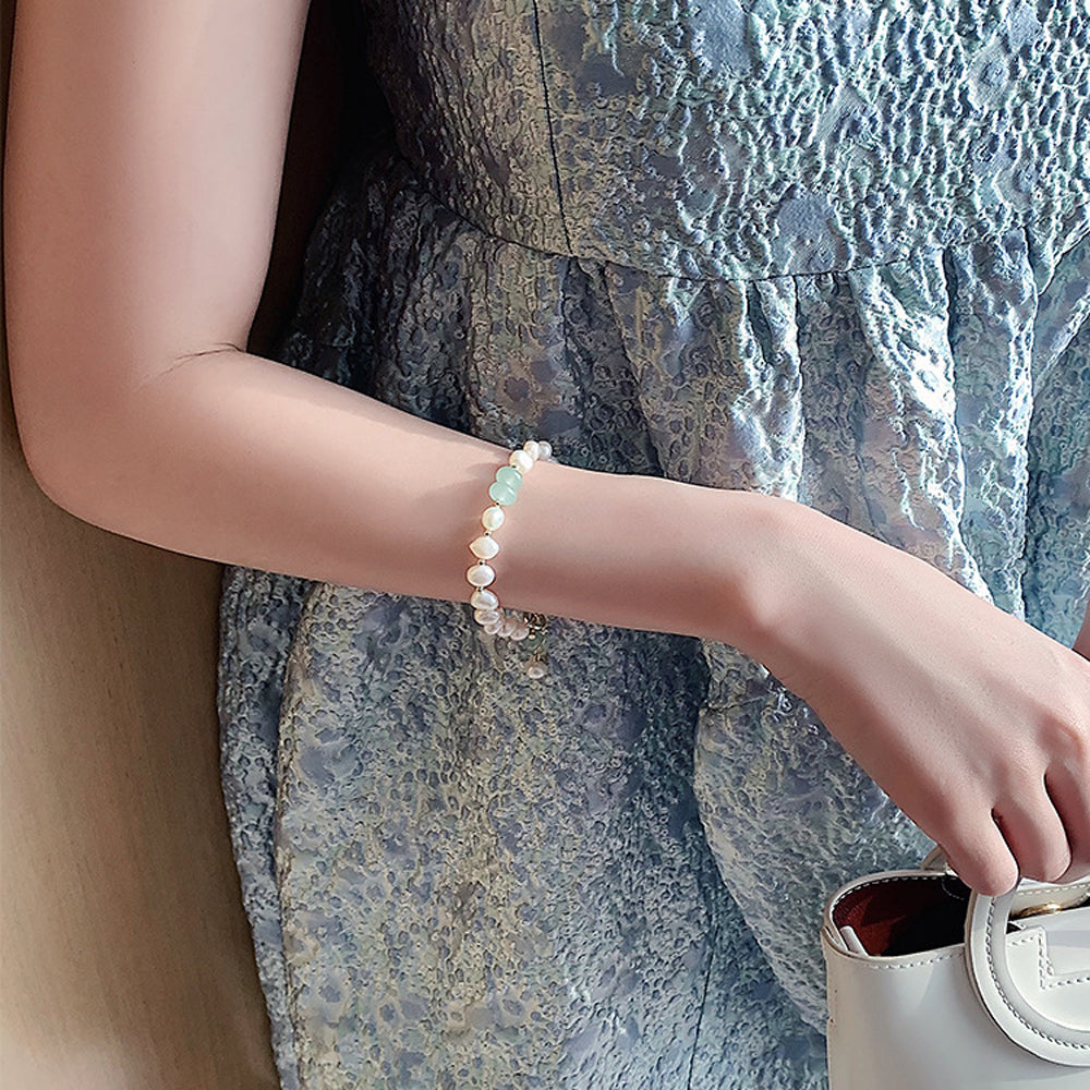 Irregular Freshwater Pearl Adjustable Bracelet – Elegant Minimalist Women’s Jewelry