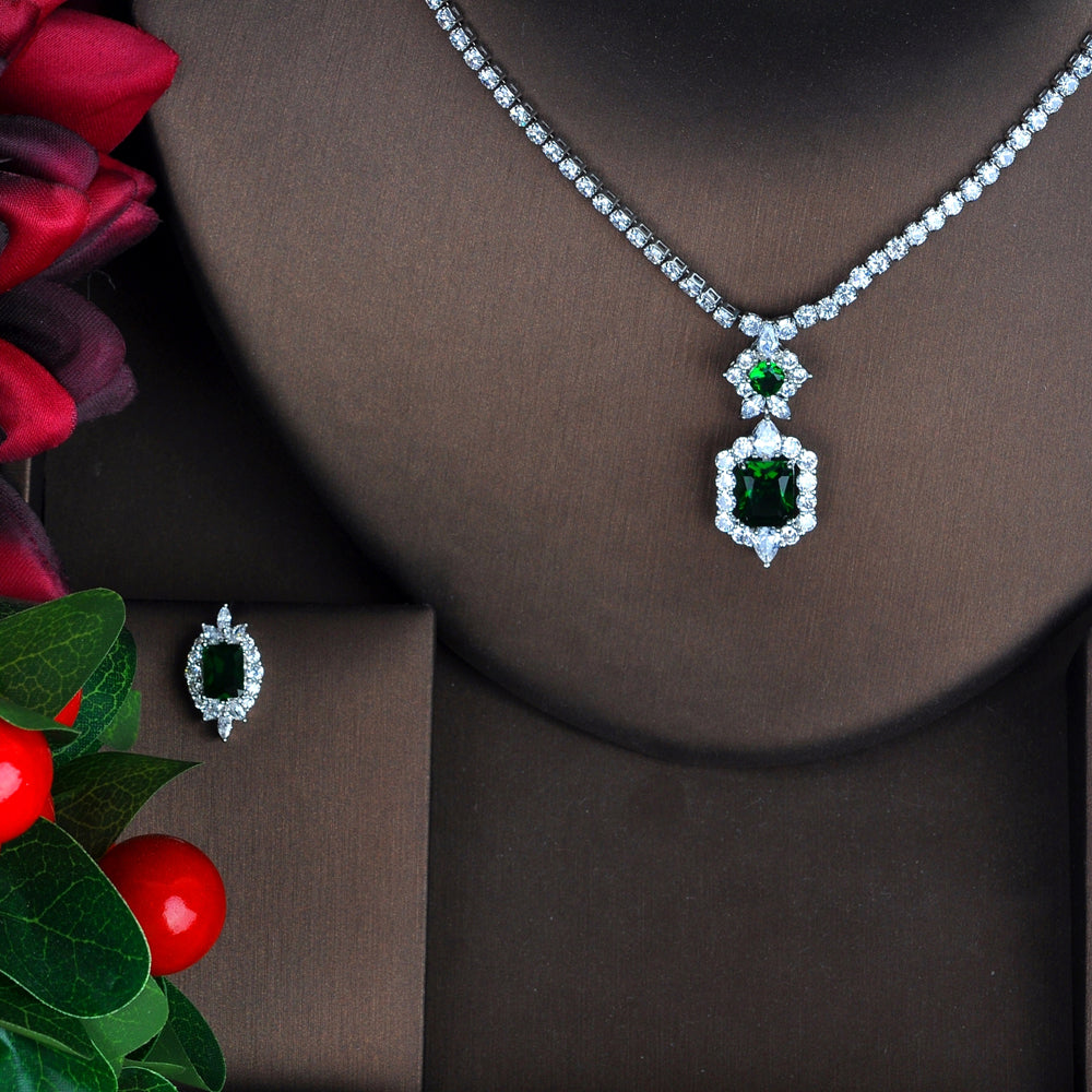 Dark Green Pendant Jewelry Set – Elegant Necklace & Earrings for Women