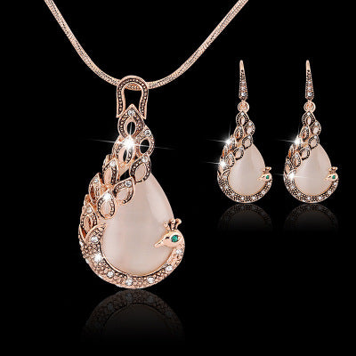 Elegant Peacock Jewelry Set Luxury Necklace Earrings Bracelet Sparkling Women Fashion