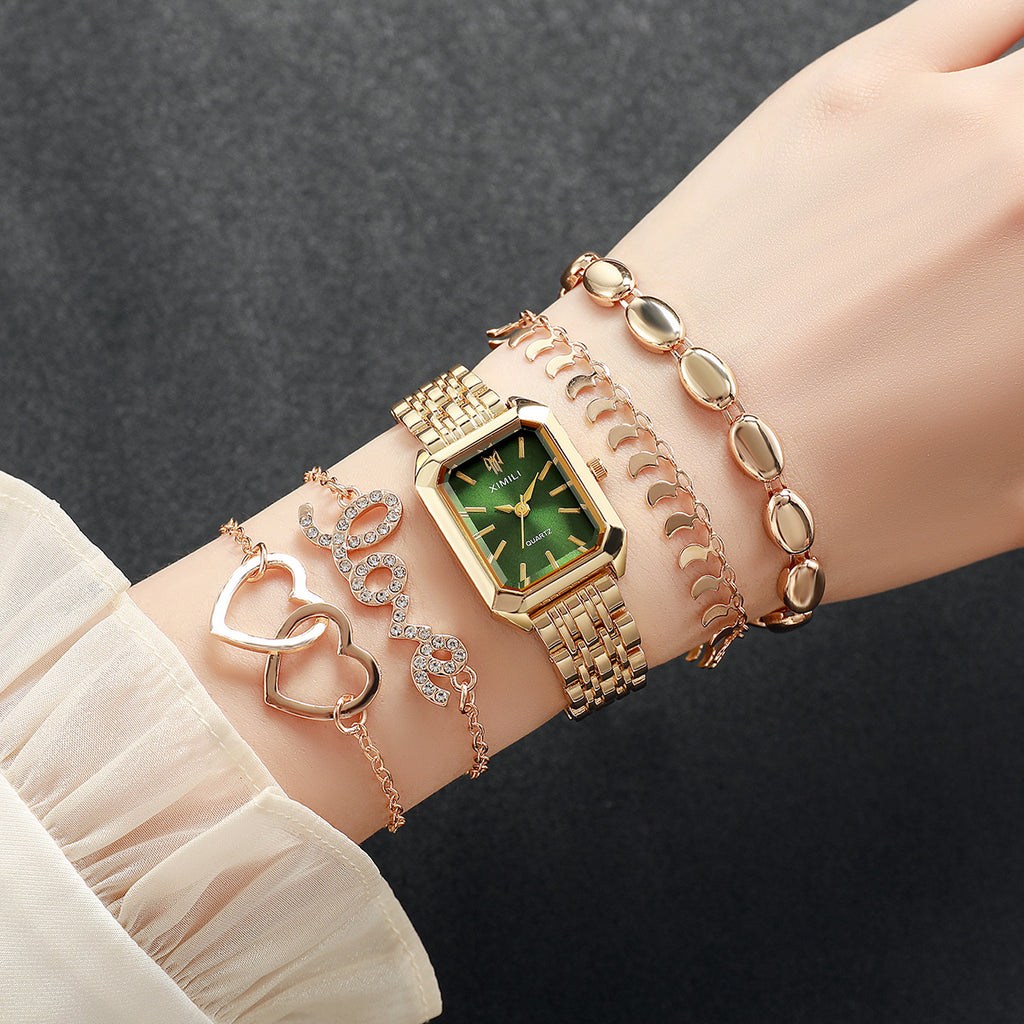 Sleek, Versatile Square Womens Watch Heart-shaped Bracelet