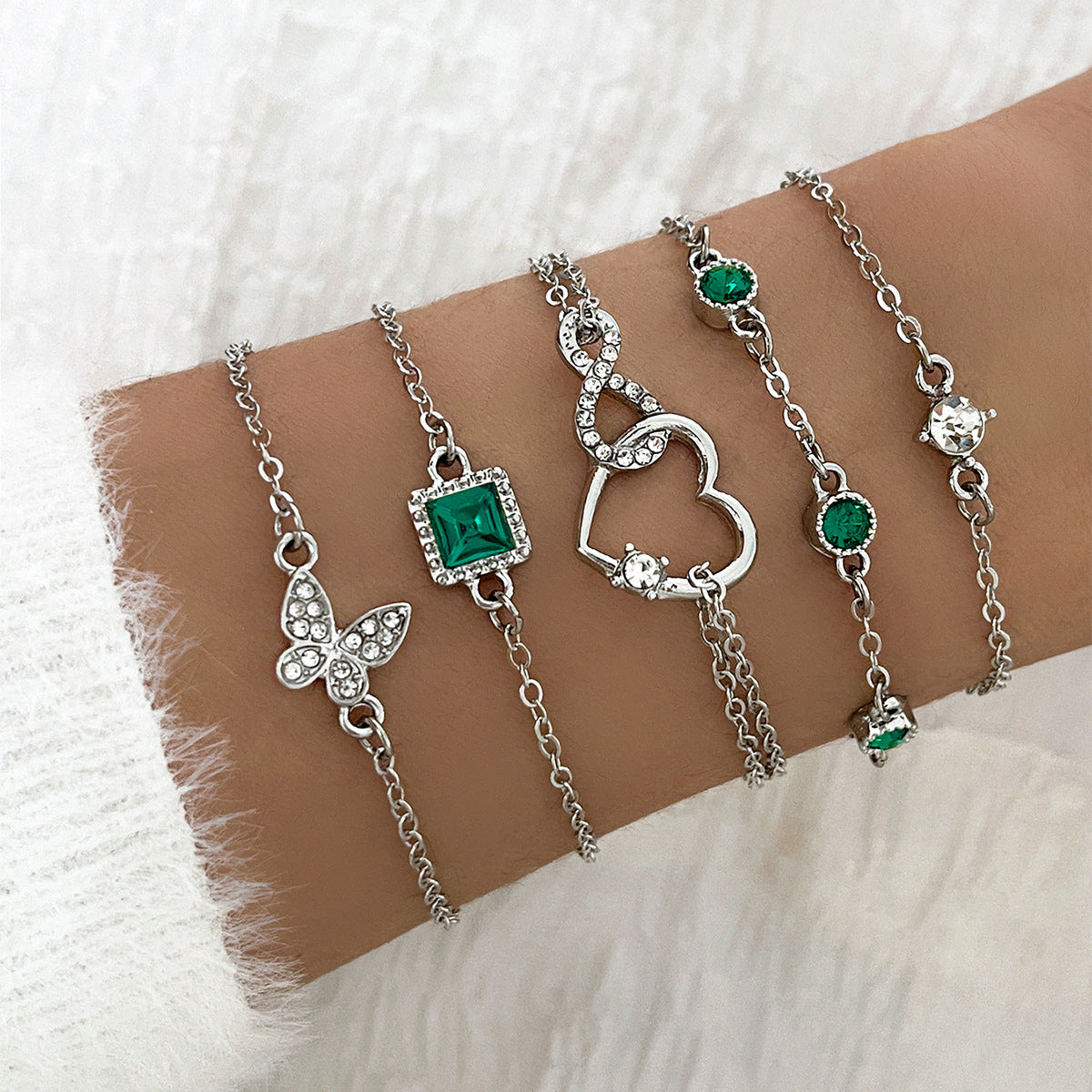 Bohemian 5PCS Green Crystal Bracelet Set – Heart Charm Fashion Jewelry for Women